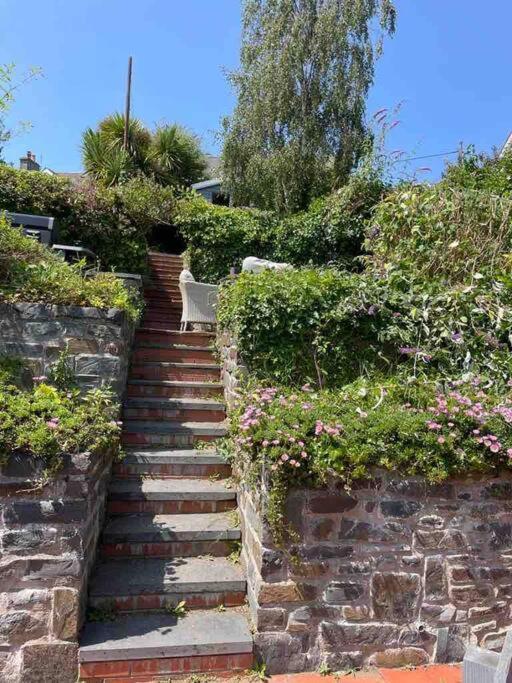 Rhianfa 4 Bedroom House Minutes Walk From The New Quay (Ceredigion)