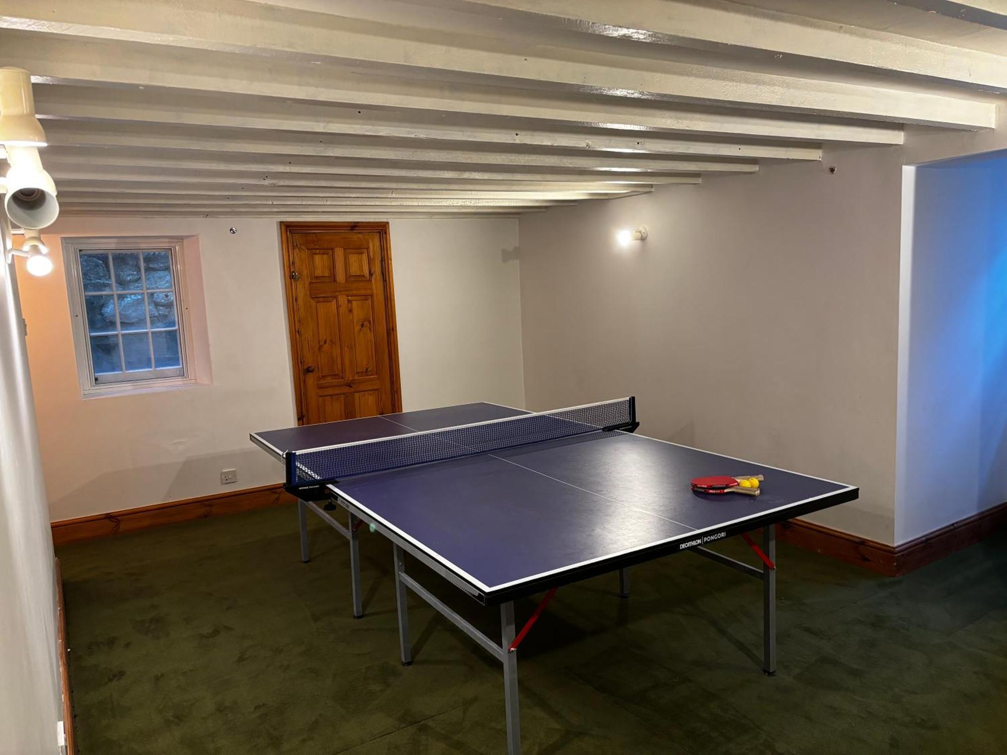 Rhianfa 4 Bedroom House Minutes Walk From The Holiday home